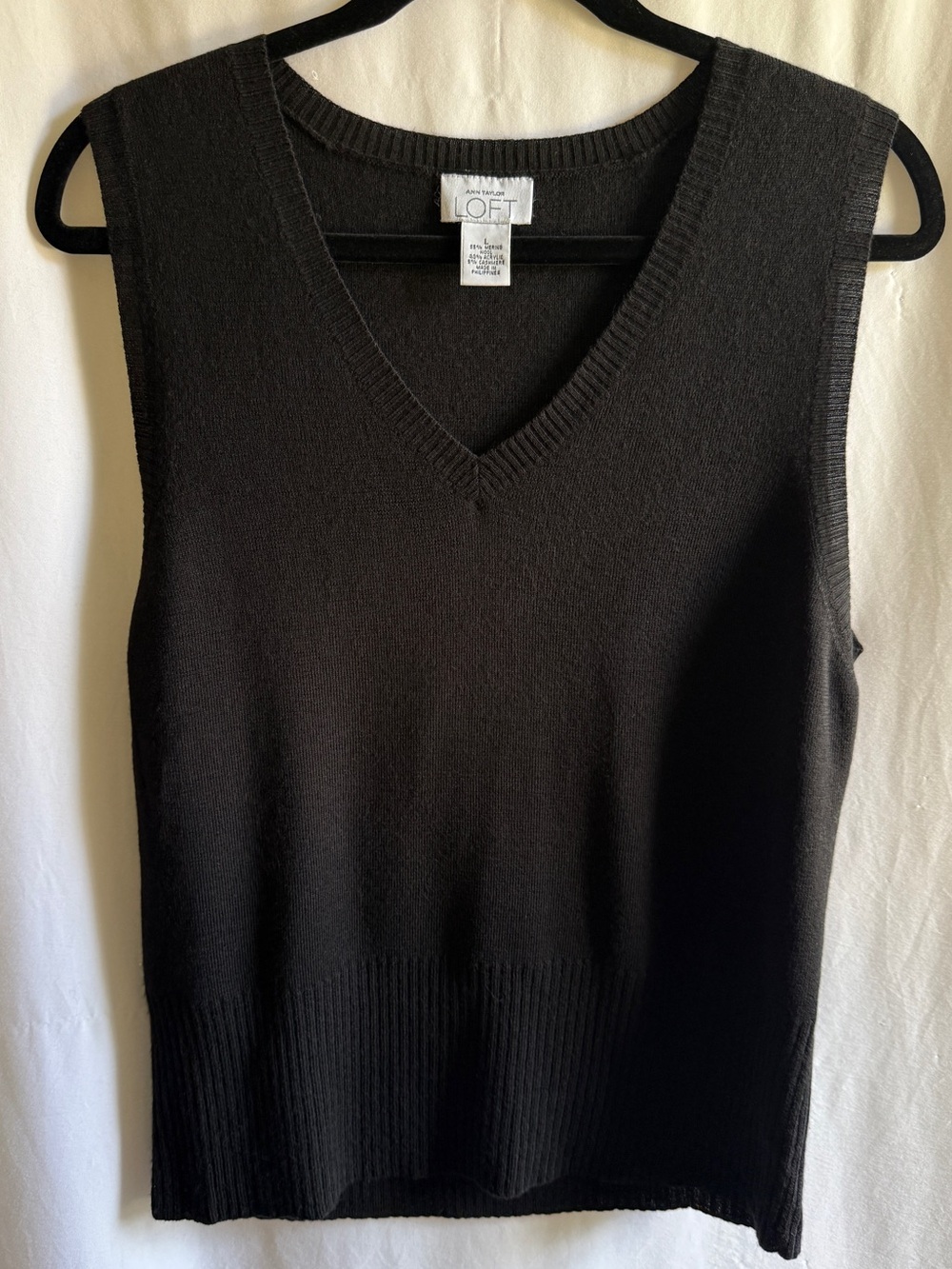 Vintage Ann Taylor LOFT Black Sweater Tank Cashmere Merino Wool Size Large